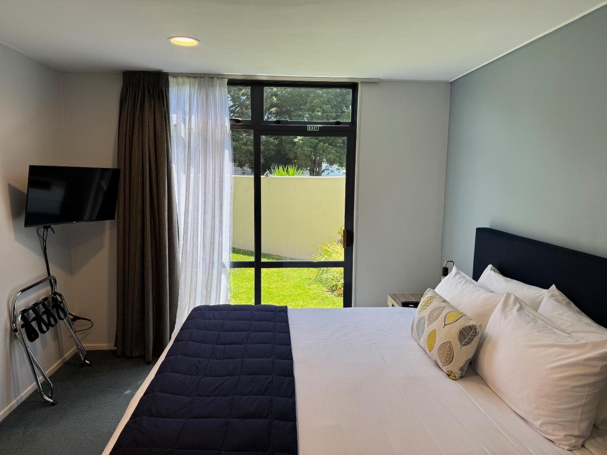 Academy Motor Inn Тауранга Экстерьер фото